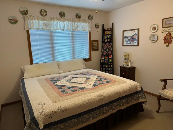 $280,000 | 704 Brynwood Lane, Lena, IL 61048