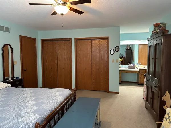 $280,000 | 704 Brynwood Lane, Lena, IL 61048