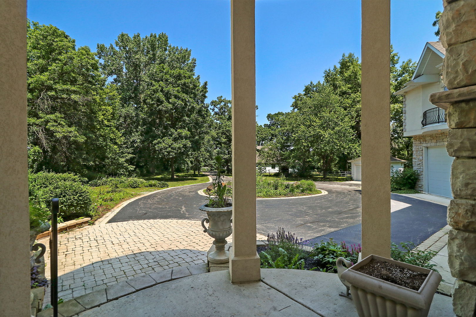 4602 Sunnyside Road Woodstock, IL 60098 - Photo 67 of 73 a view of a yard with plants