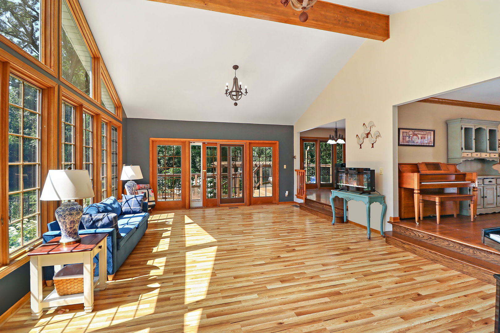 4602 Sunnyside Road Woodstock, IL 60098 - Photo 9 of 73 a view of a living room and hall with furniture