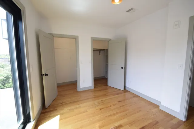 $2,800 | 15 Maywood Street, Unit 4, Boston, MA 02119