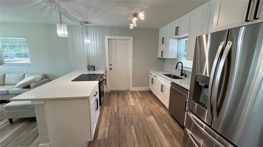 5607 Andora Street Orlando, FL 32807 - Photo 5 of 20