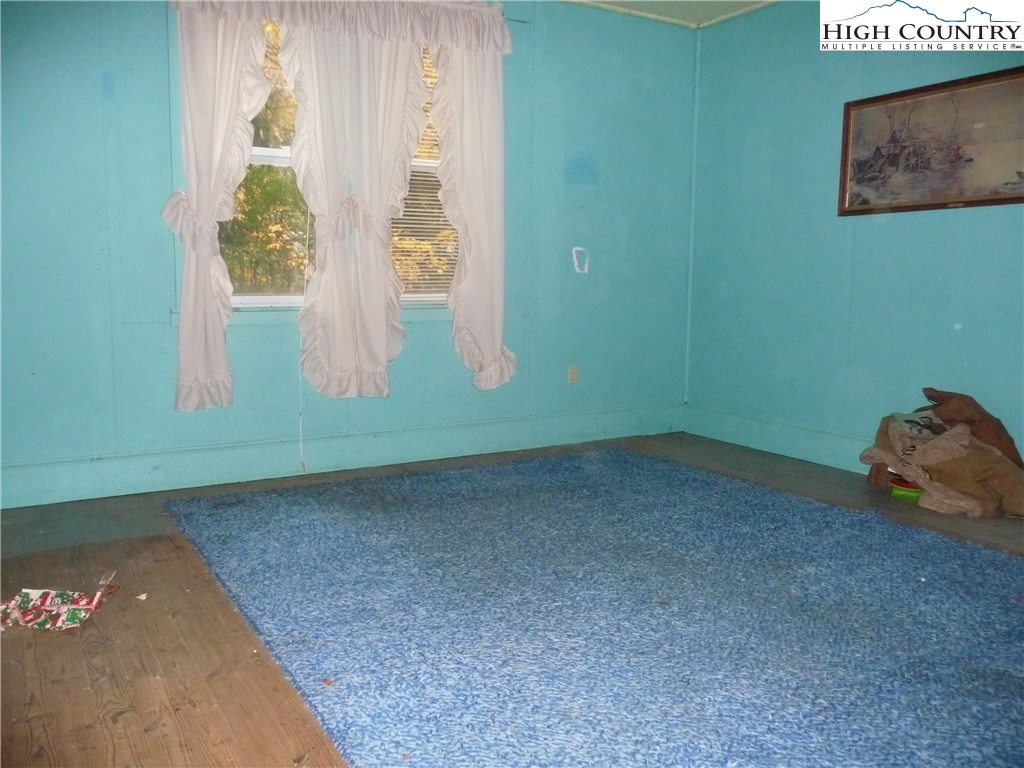 3240 Meat Camp Road Todd, NC 28684 - Photo 16 of 21
