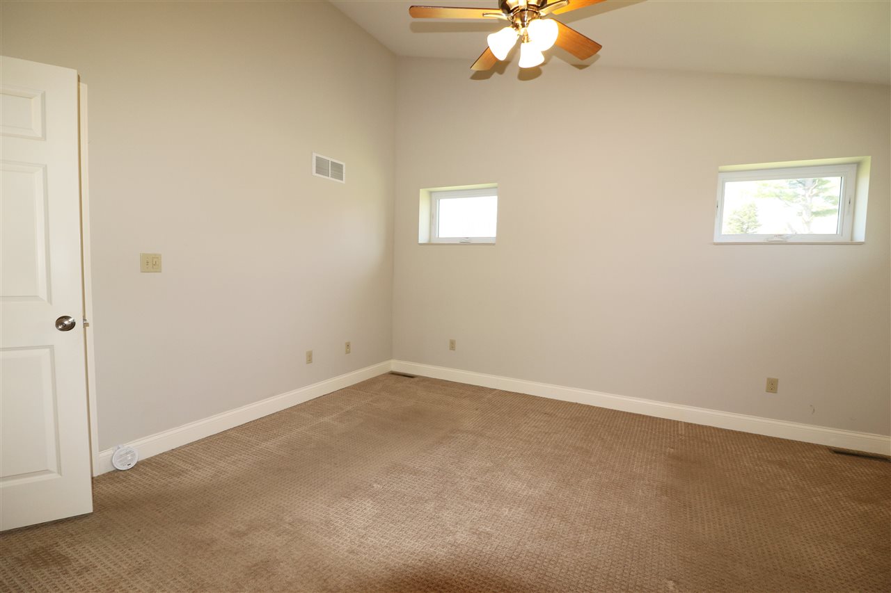 6005 North Kickapoo-Edwards Road Edwards, IL 61528 - Photo 17 of 36 Gallery Image 17