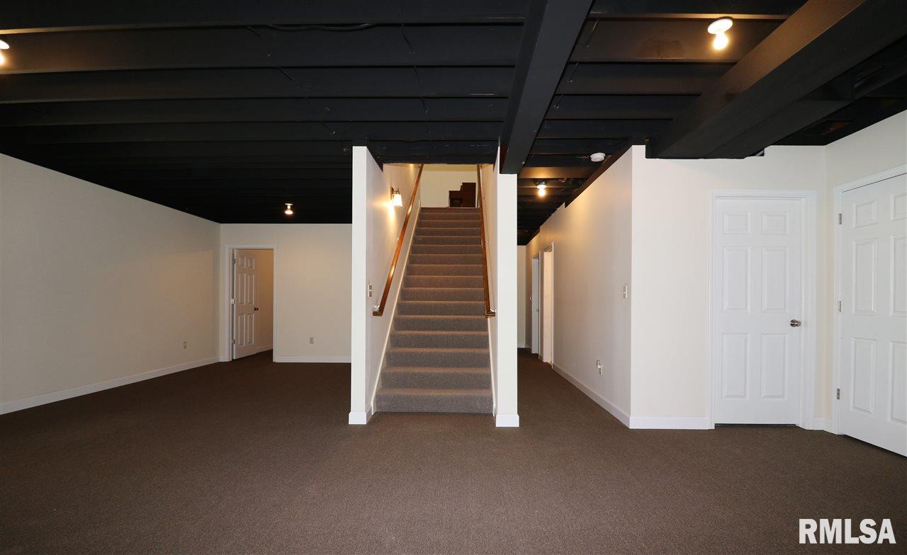 6005 North Kickapoo-Edwards Road Edwards, IL 61528 - Photo 24 of 36 Gallery Image 24