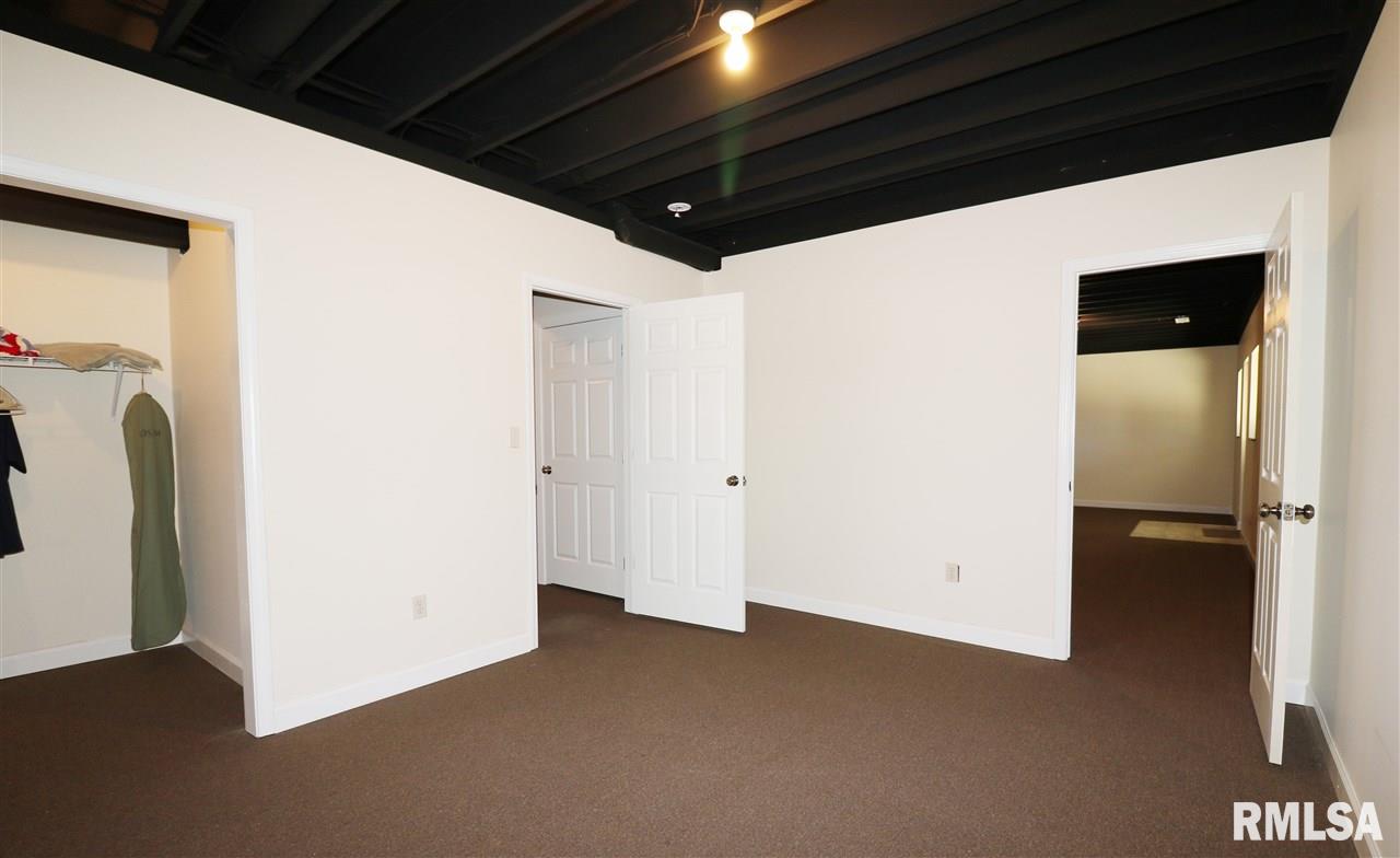 6005 North Kickapoo-Edwards Road Edwards, IL 61528 - Photo 27 of 36 Gallery Image 27
