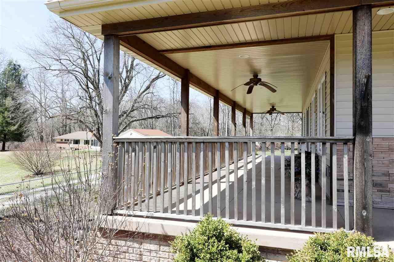 6005 North Kickapoo-Edwards Road Edwards, IL 61528 - Photo 5 of 36 Gallery Image 5