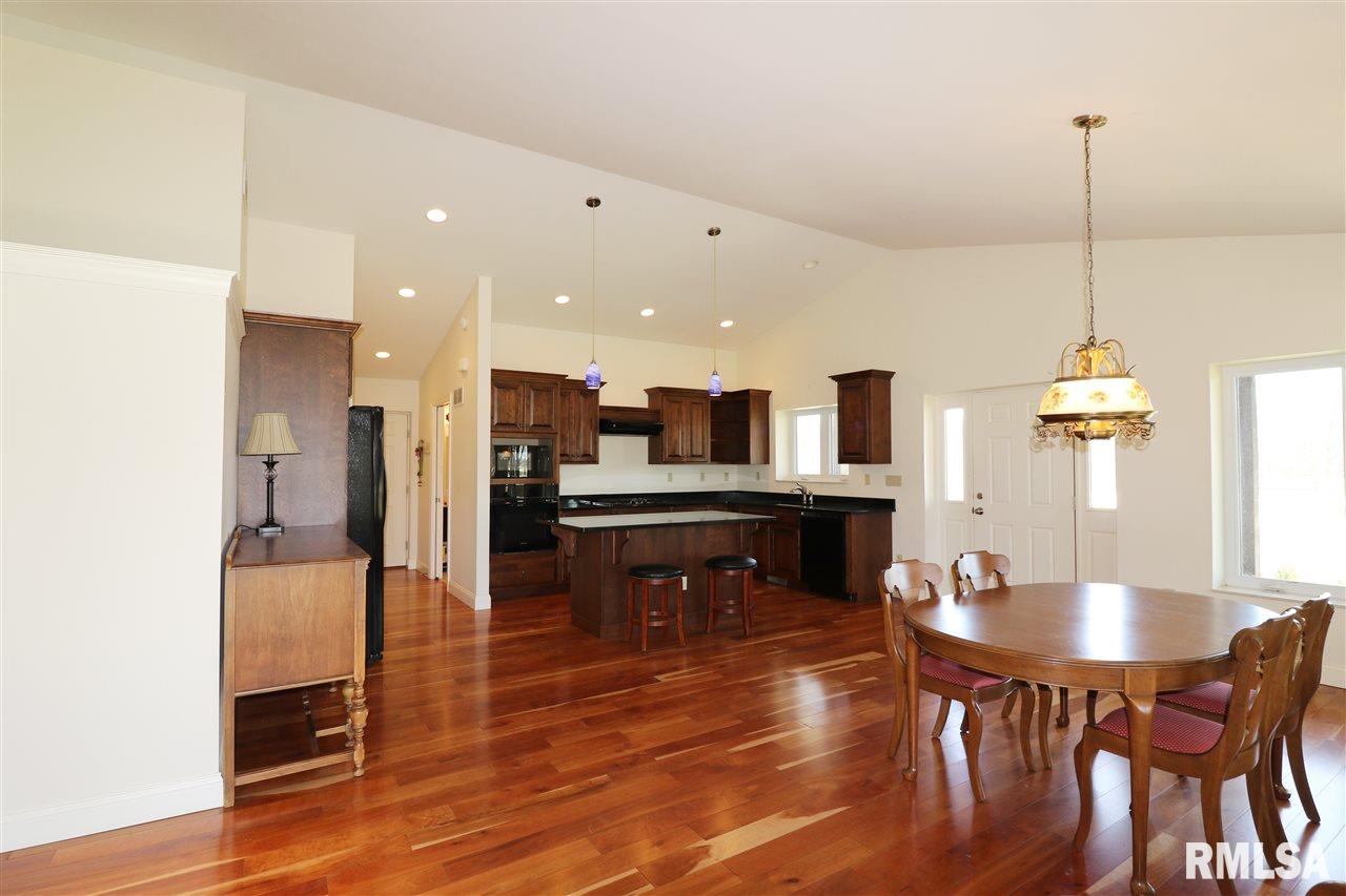 6005 North Kickapoo-Edwards Road Edwards, IL 61528 - Photo 8 of 36 Gallery Image 8