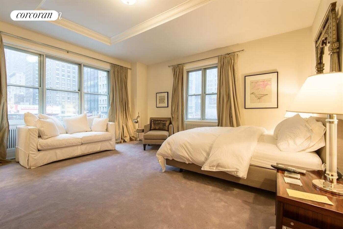 171 West 57th Street, Unit 2B Manhattan, NY 10019 - Photo 6 of 8
