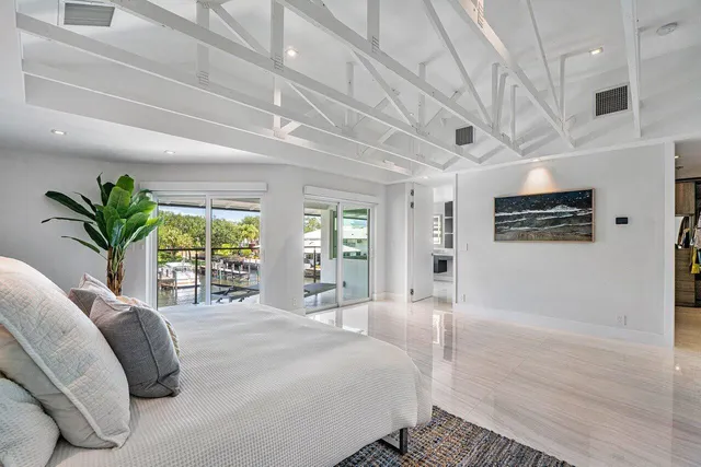 $20,000 | 5284 Boca Marina Circle South, Boca Raton, FL 33487