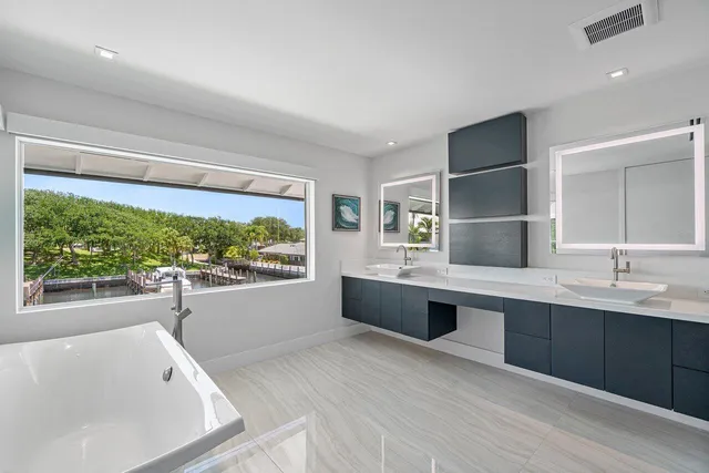 $20,000 | 5284 Boca Marina Circle South, Boca Raton, FL 33487