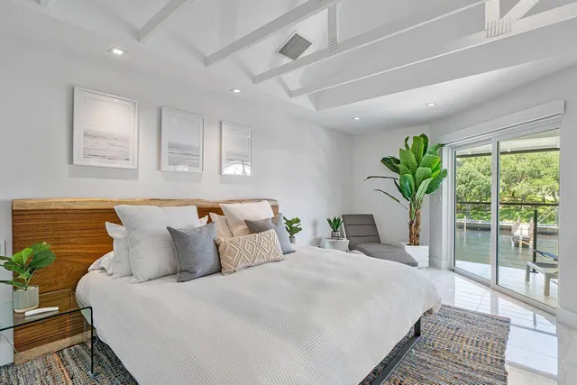 $20,000 | 5284 Boca Marina Circle South, Boca Raton, FL 33487