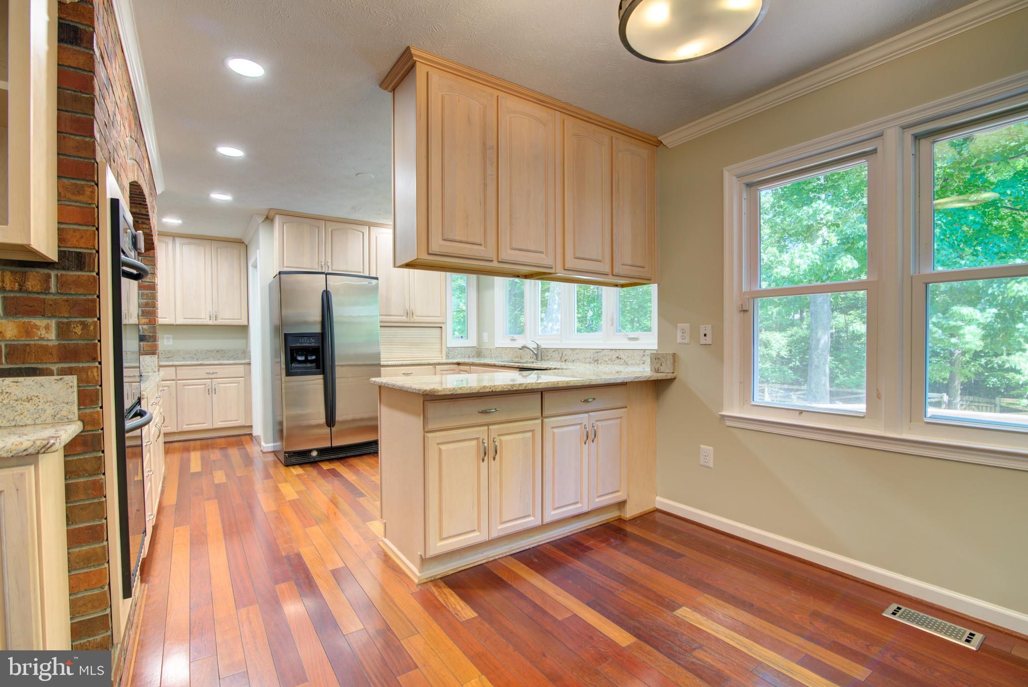44 Carrollton Road Sterling, VA 20165 - Photo 22 of 75