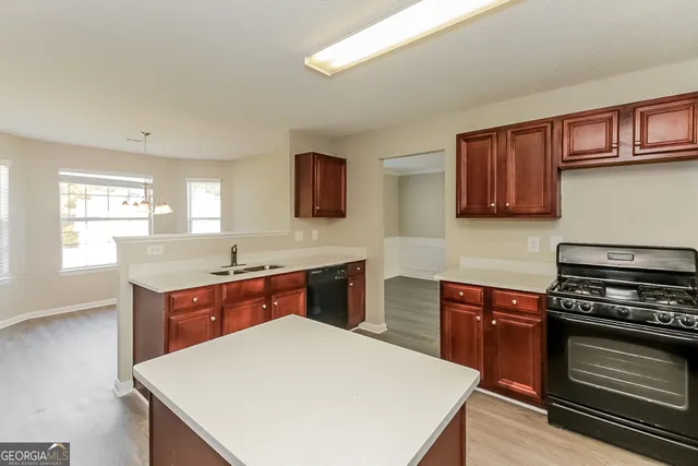 $2,255 | 4325 Holliday Road, Atlanta, GA 30349