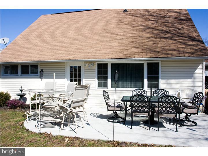 45 Great Oak Road Levittown, PA 19057 - Photo 22 of 24 Gallery Image 22