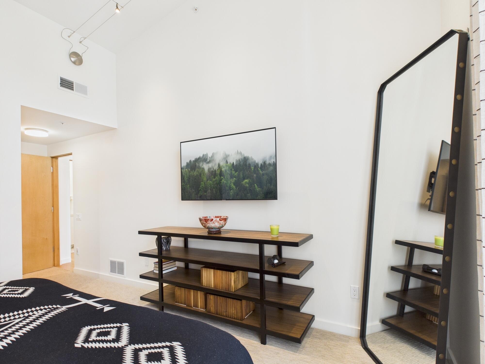 516 North Main Street, Unit 6 Hailey, ID 83333 - Photo 14 of 29 Primary Bedroom 3