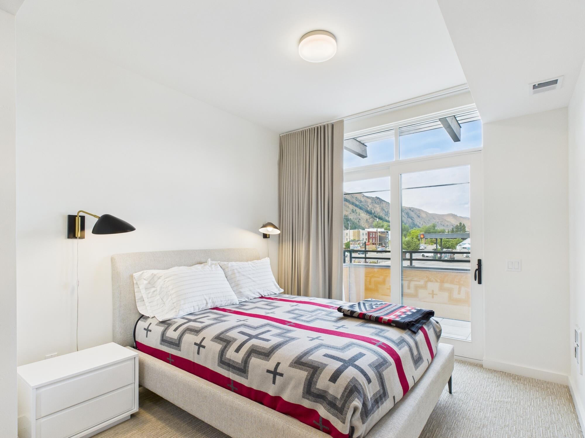 516 North Main Street, Unit 6 Hailey, ID 83333 - Photo 17 of 29 Bedroom 2 -2