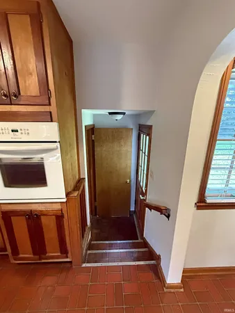 $234,900 | 701 North Meridian Street, Washington, IN 47501