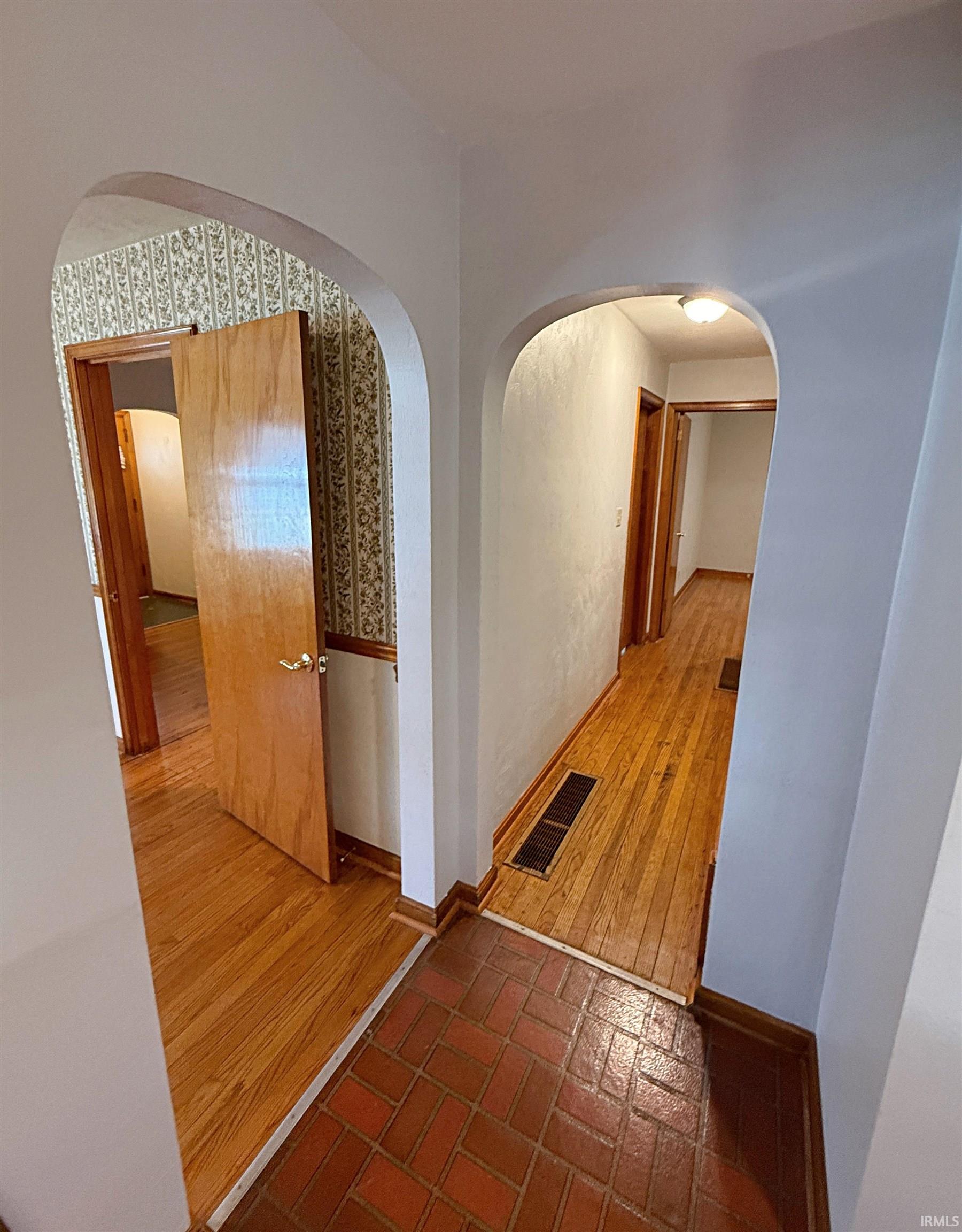 701 North Meridian Street Washington, IN 47501 - Photo 16 of 36