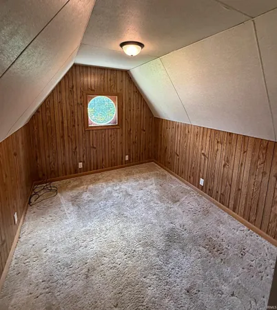 $234,900 | 701 North Meridian Street, Washington, IN 47501