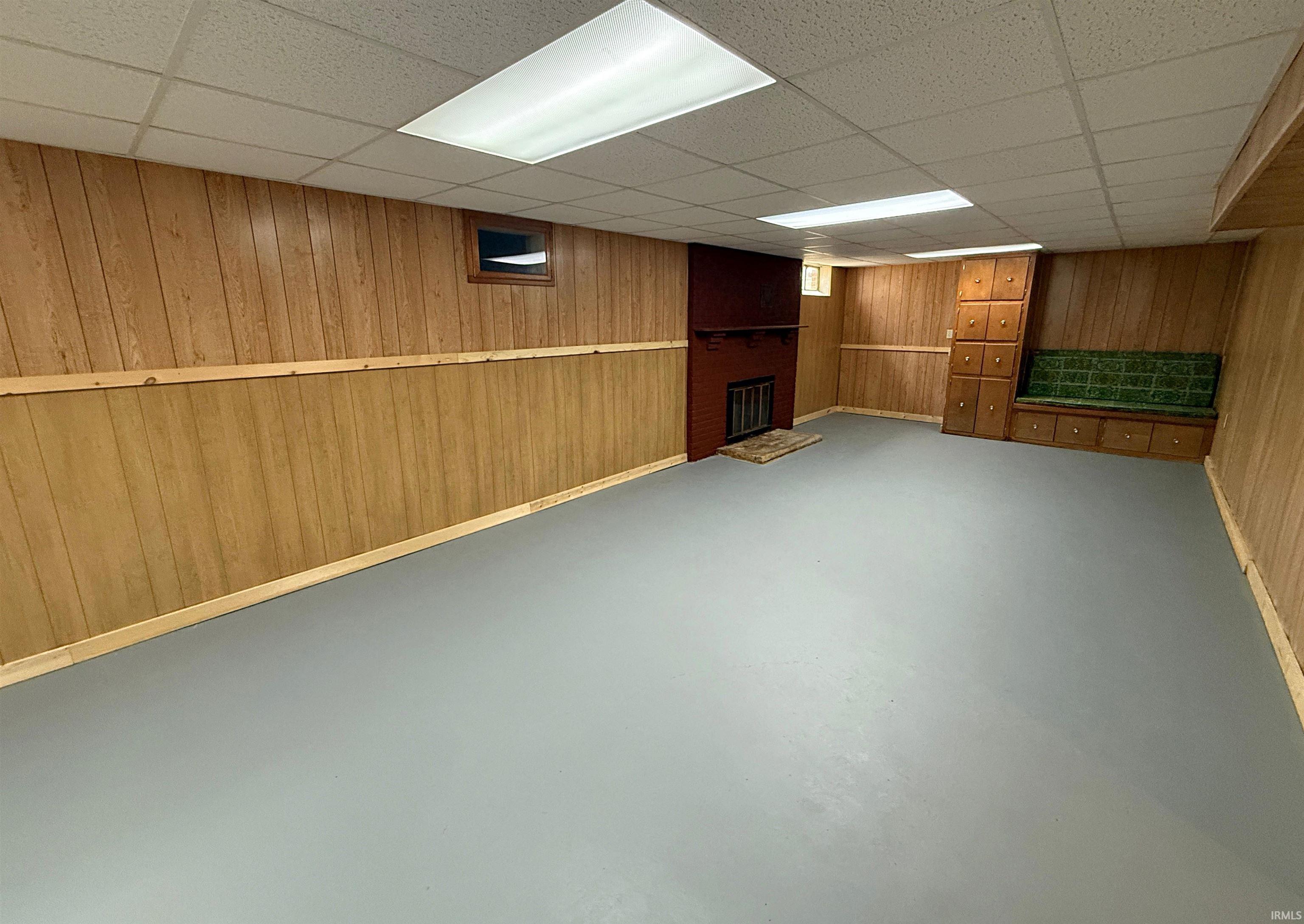 701 North Meridian Street Washington, IN 47501 - Photo 28 of 36