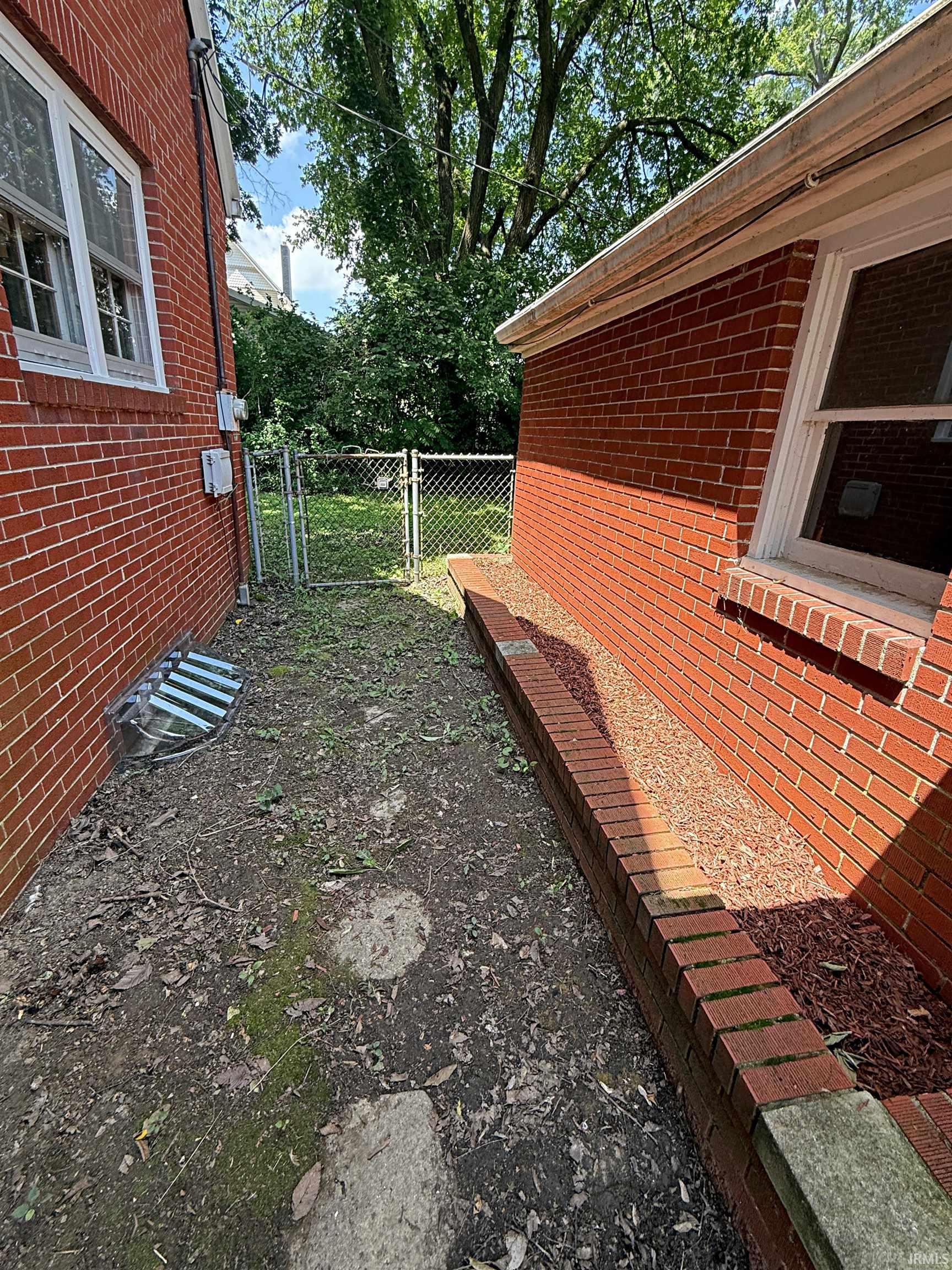 701 North Meridian Street Washington, IN 47501 - Photo 35 of 36