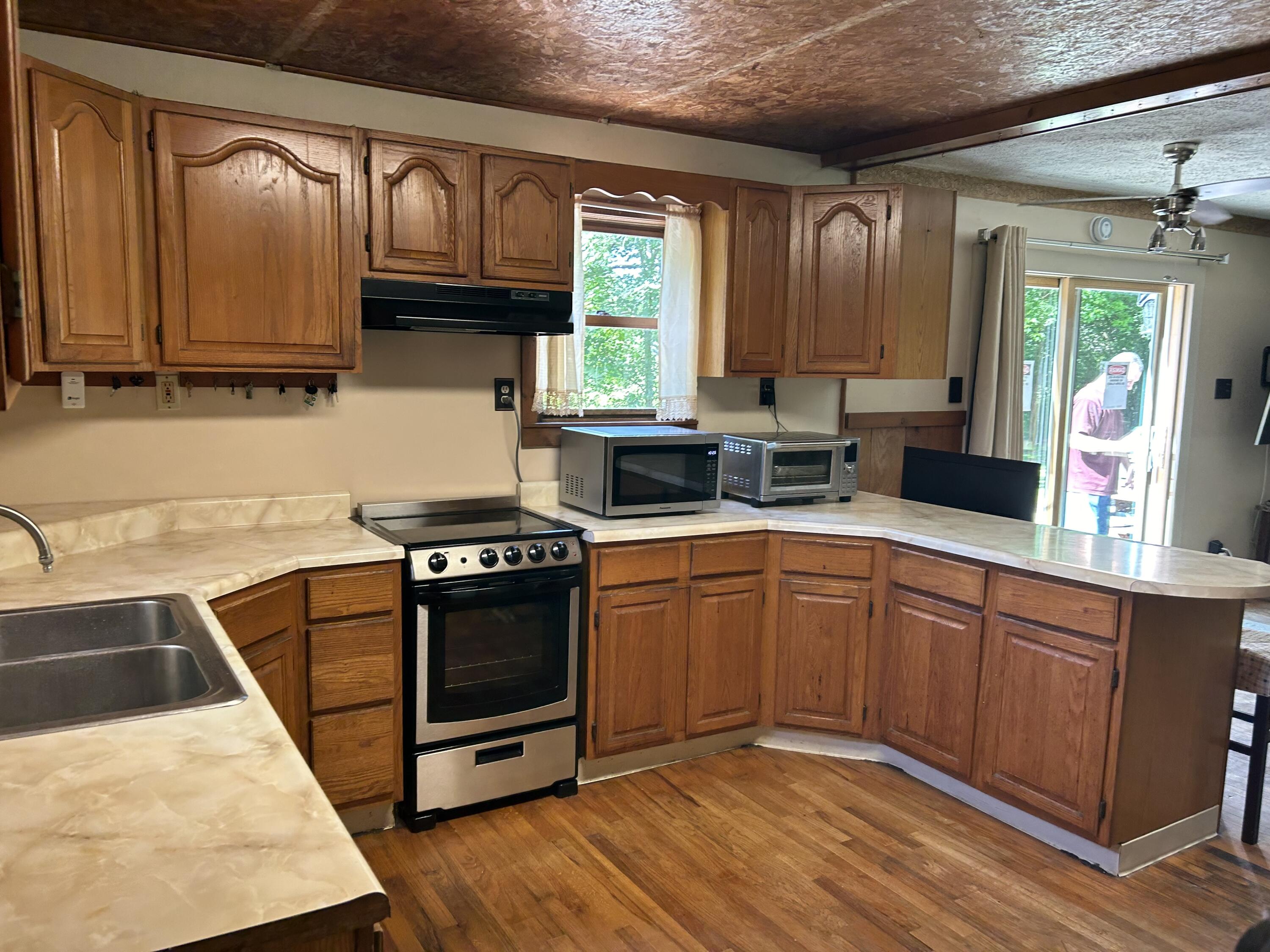1373 Zilke Road Niles, MI 49120 - Photo 3 of 23 IMG_4108