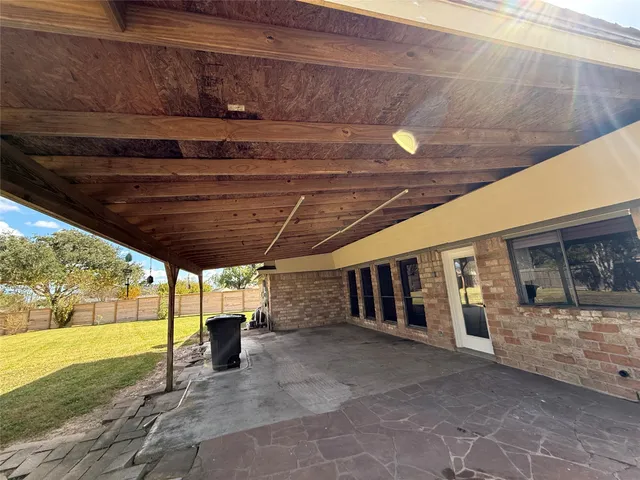 $299,500 | 9859 Sagecastle Lane, Houston, TX 77089