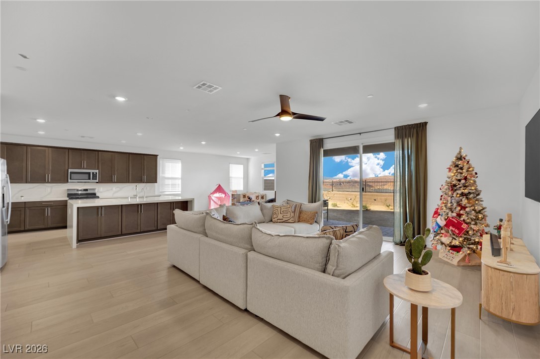 1564 Ravello Mountain Henderson, NV 89011 - Photo 2 of 46