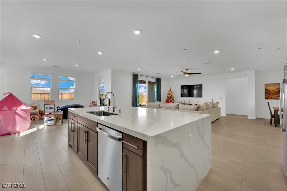 1564 Ravello Mountain Henderson, NV 89011 - Photo 10 of 46