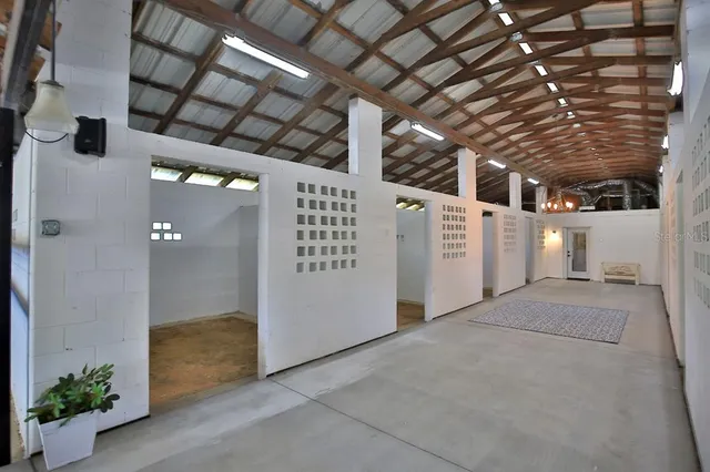 $1,695,000 | 21051 Southeast 42nd Street, Morriston, FL 32668