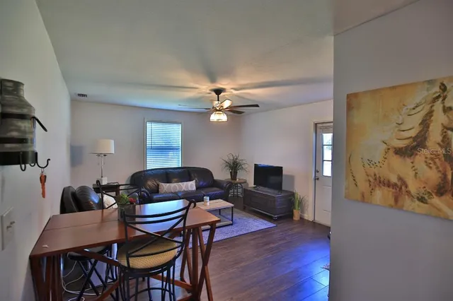 $1,695,000 | 21051 Southeast 42nd Street, Morriston, FL 32668