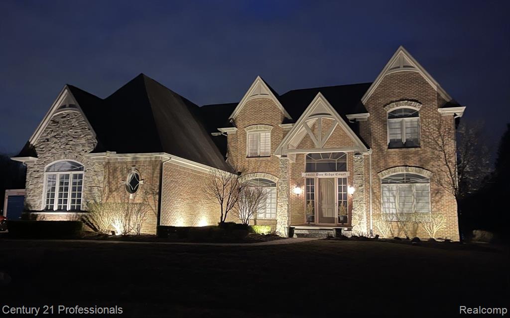 54152 Deer Ridge Court Rochester, MI 48307 - Photo 2 of 62