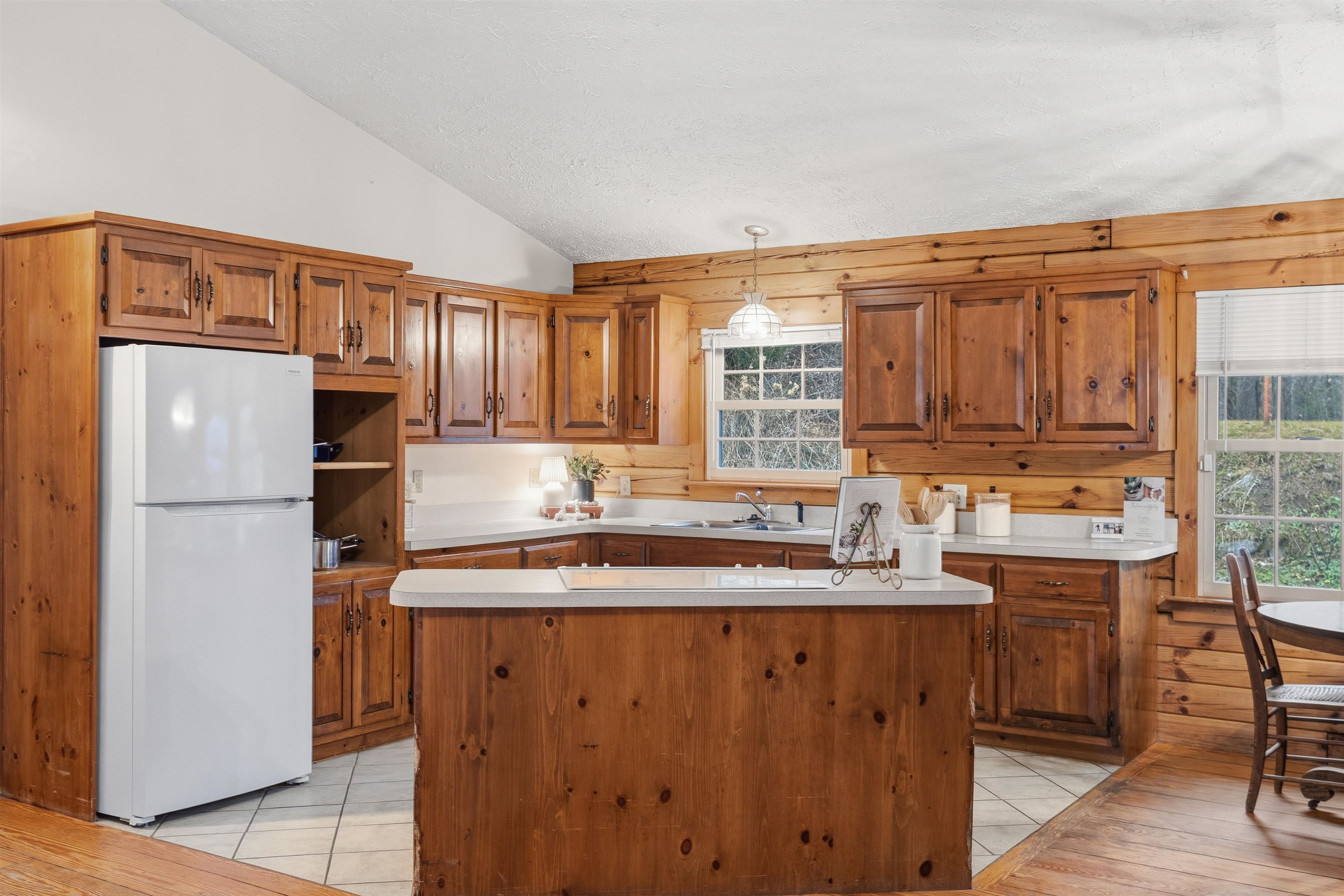 171 Crawley Falls Road Brentwood, NH 03833 - Photo 11 of 29