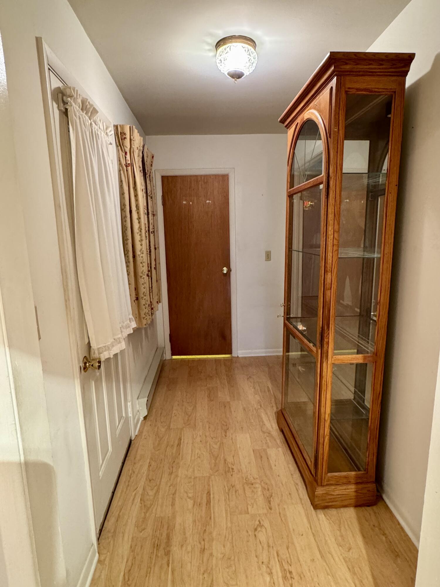 37 Prospect Avenue Plattsburgh, NY 12901 - Photo 14 of 33