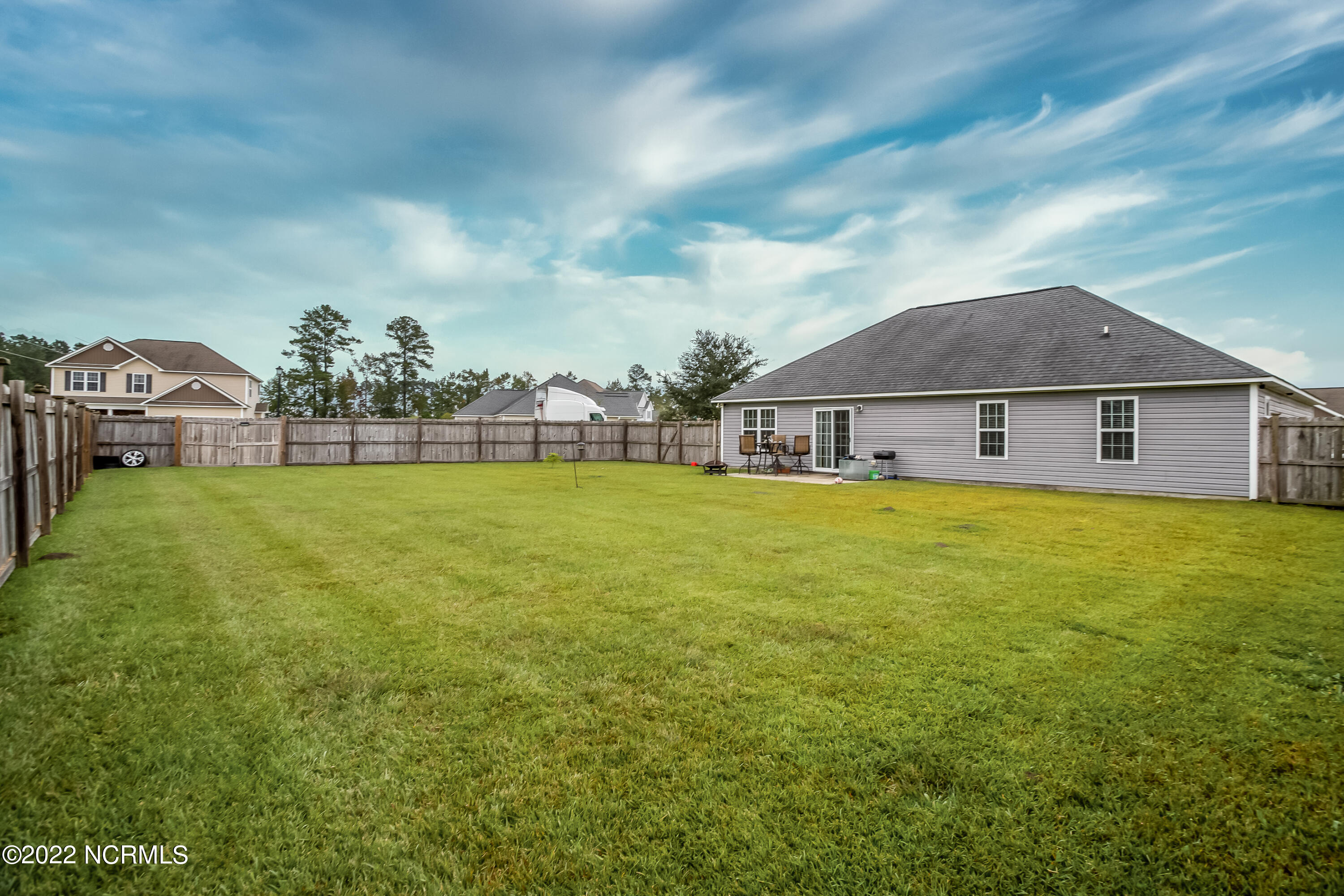 289 Merin Height Road Jacksonville, NC 28546 - Photo 15 of 16 29REAR