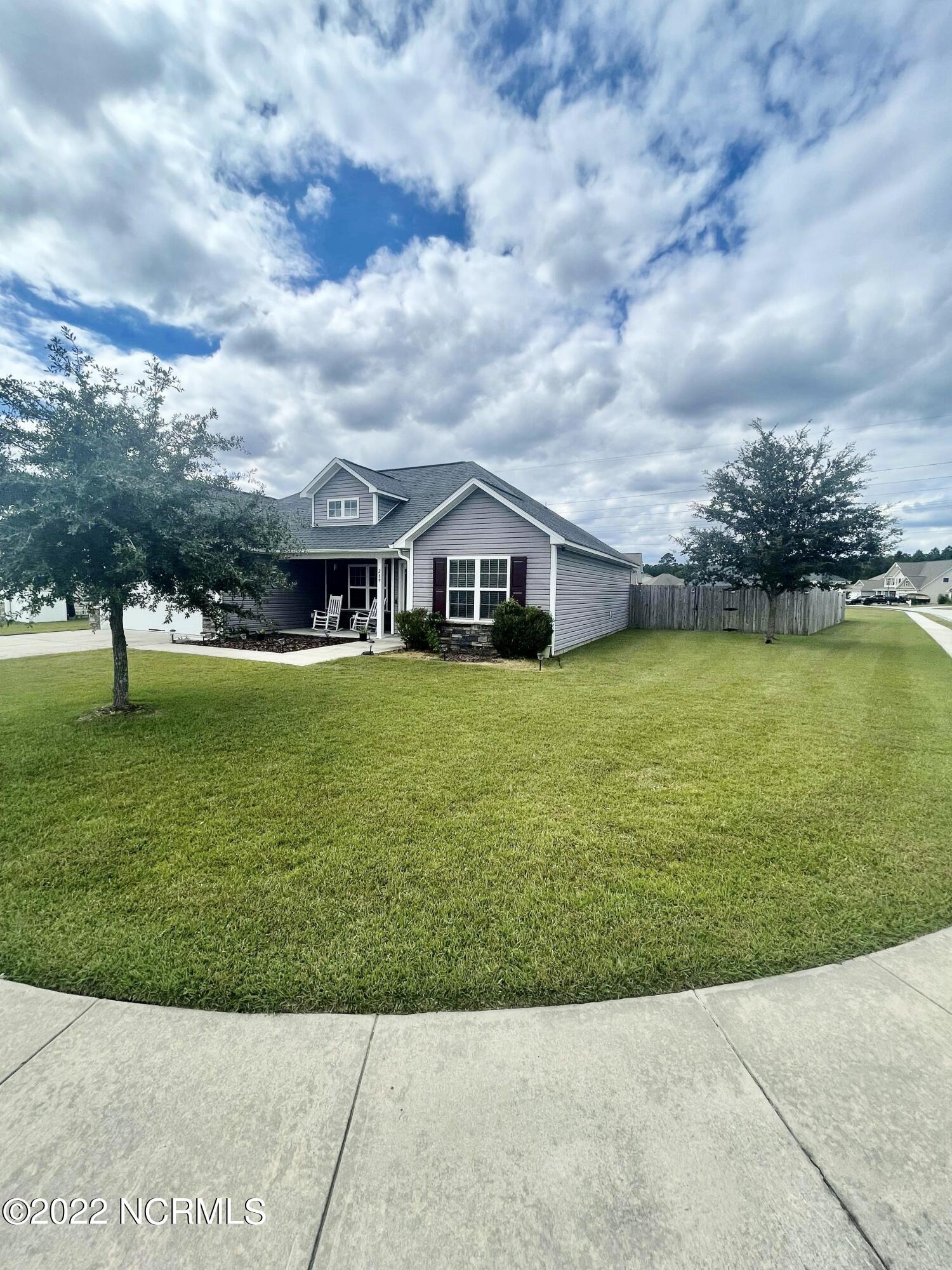 289 Merin Height Road Jacksonville, NC 28546 - Photo 3 of 16 IMG-2102