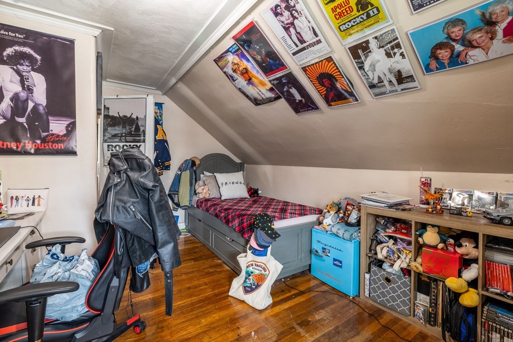 324 Stafford Road Fall River, MA 02721 - Photo 38 of 41