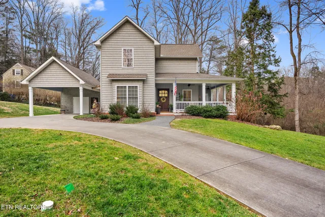 $565,000 | 21 East Norris Road, Norris, TN 37828