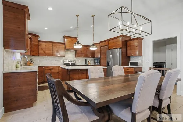 $745,000 | 6136 Glade Circle, Idaho Falls, ID 83404