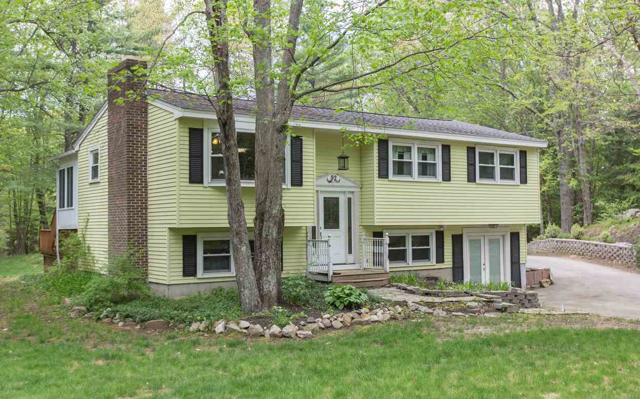 92 Walnut Hill Road Derry, NH 03038 - Photo 2 of 37