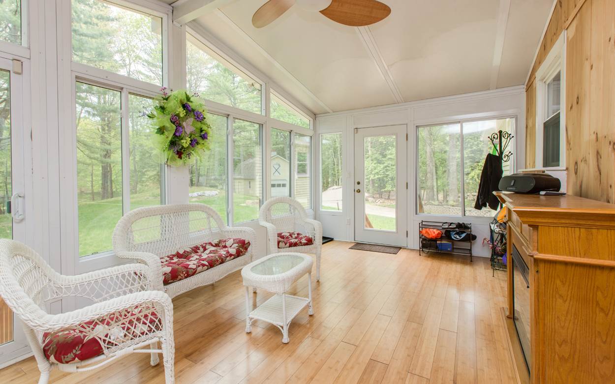 92 Walnut Hill Road Derry, NH 03038 - Photo 28 of 37