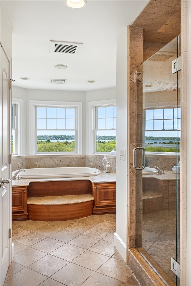 3333 Main Road Tiverton, RI 02878 - Photo 33 of 50