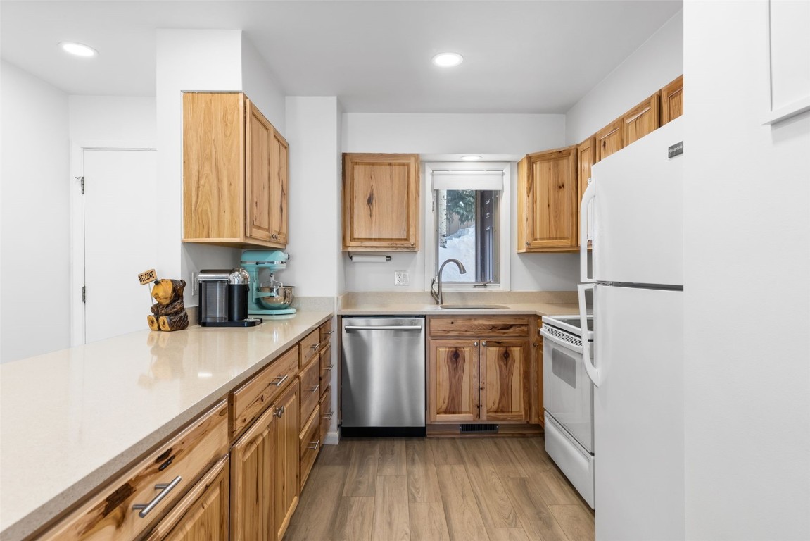 21-29 Buffalo Drive, Unit 222 Silverthorne, CO 80498 - Photo 13 of 35