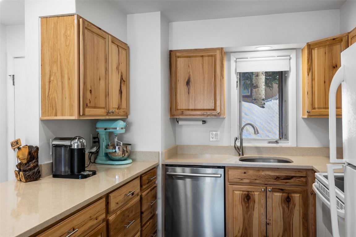 21-29 Buffalo Drive, Unit 222 Silverthorne, CO 80498 - Photo 15 of 35