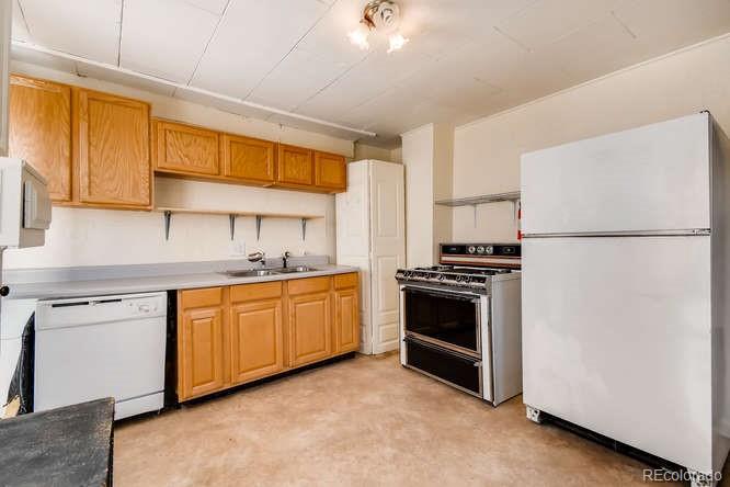 108 East Baseline Road Lafayette, CO 80026 - Photo 19 of 34
