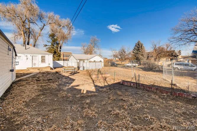108 East Baseline Road Lafayette, CO 80026 - Photo 23 of 34