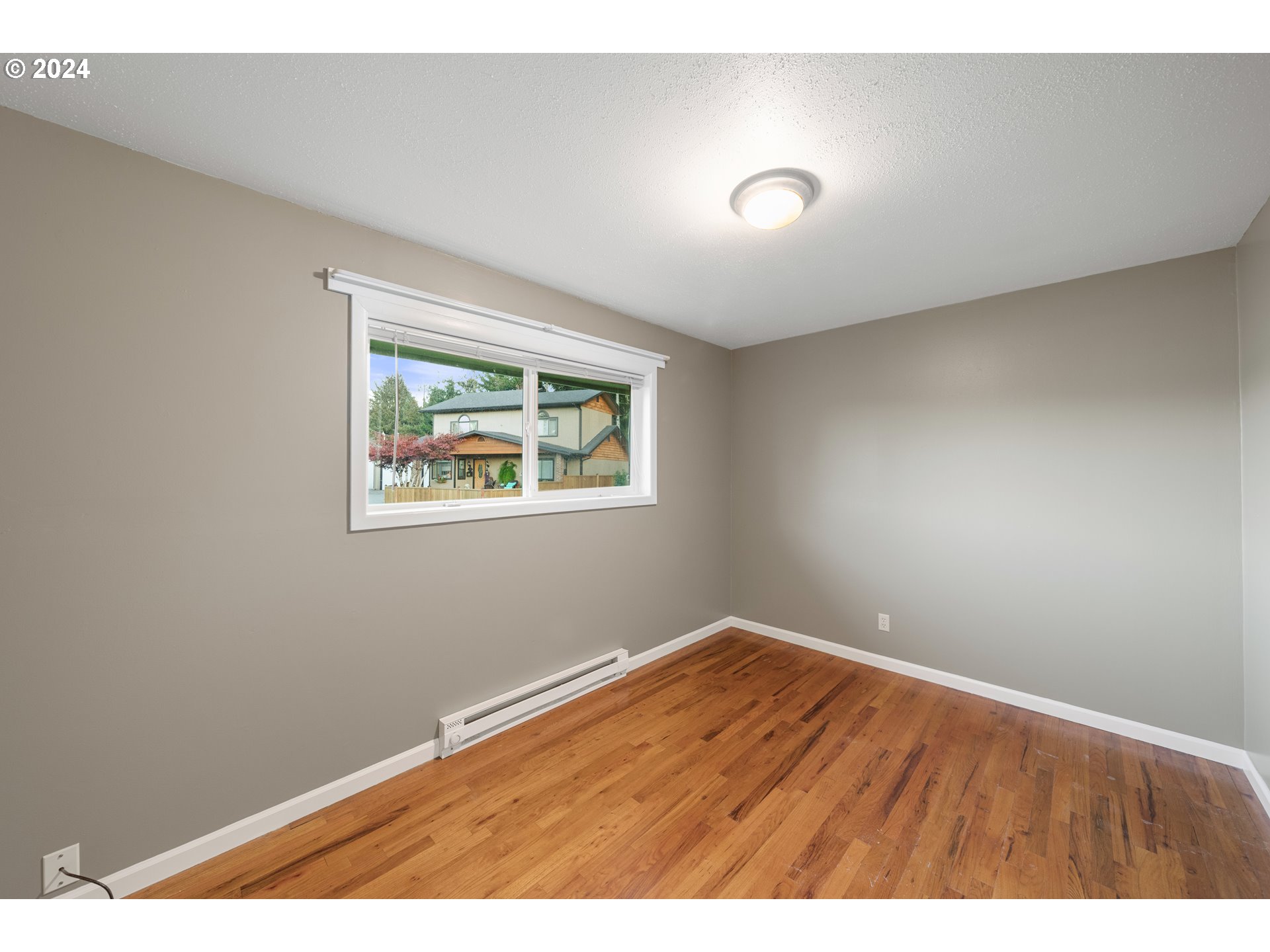 678 West Alder Place Reedsport, OR 97467 - Photo 13 of 29 Gallery Image 13