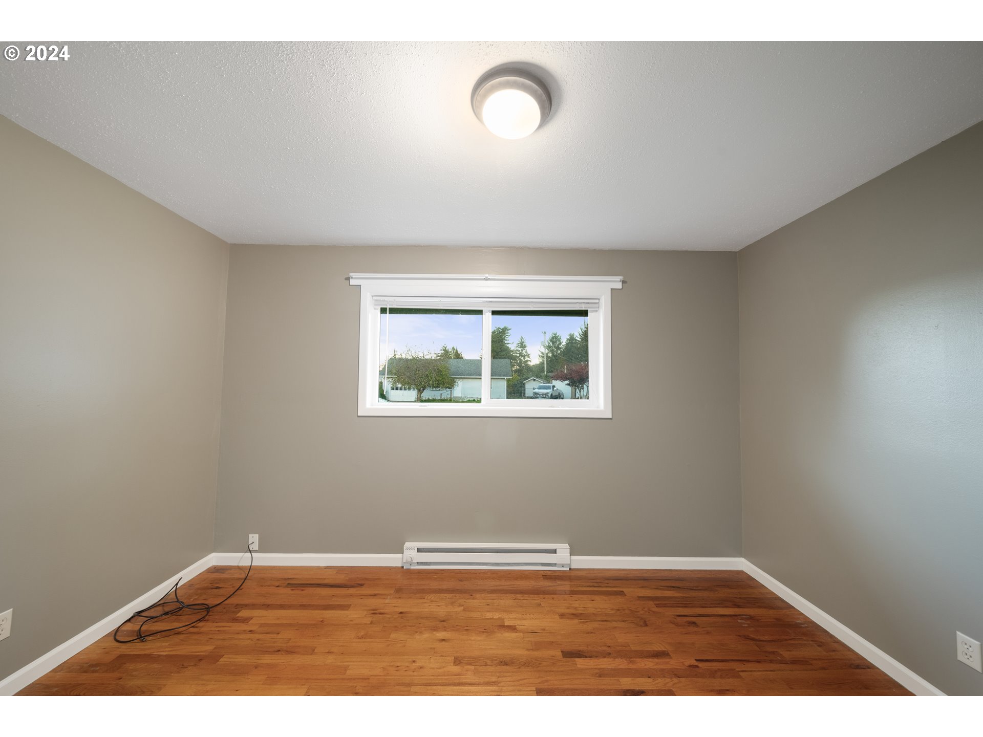 678 West Alder Place Reedsport, OR 97467 - Photo 14 of 29 Gallery Image 14