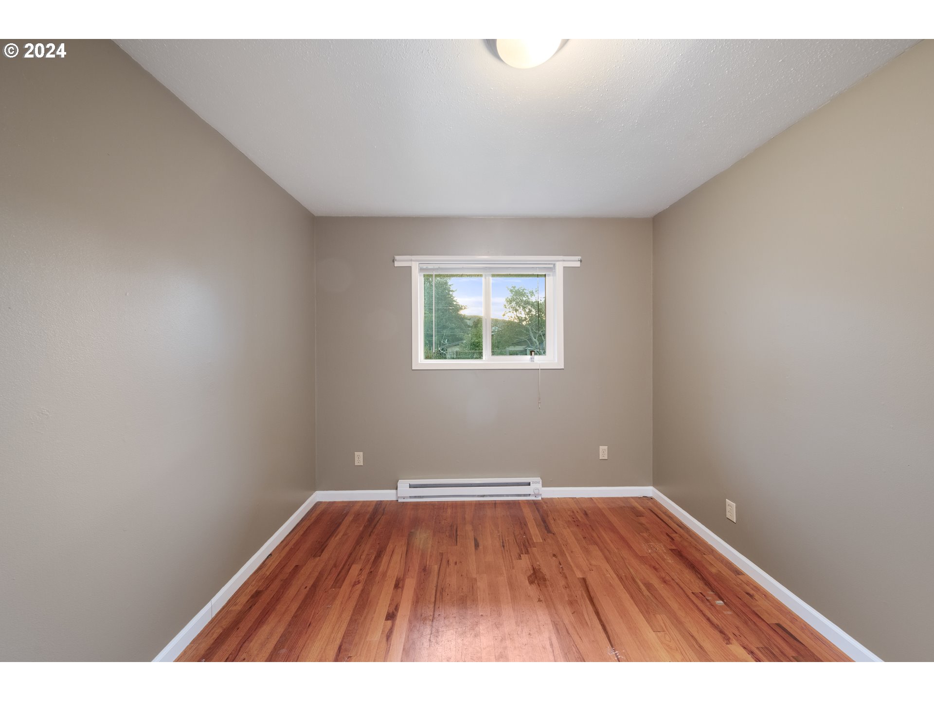 678 West Alder Place Reedsport, OR 97467 - Photo 18 of 29 Gallery Image 18